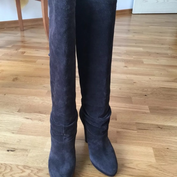 Prada suede boots - Picture 3 of 6